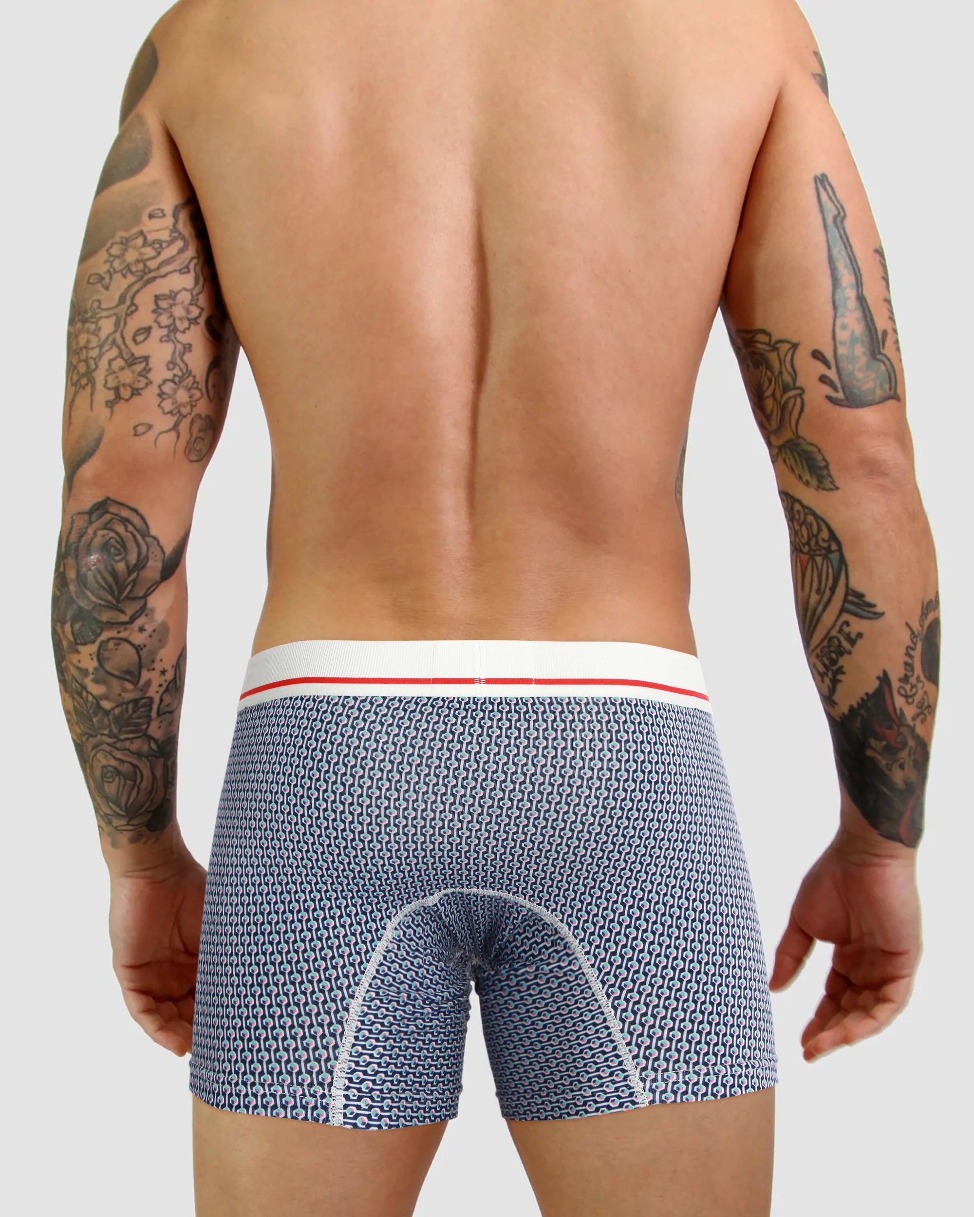 Geo Blue Model Back.jpg